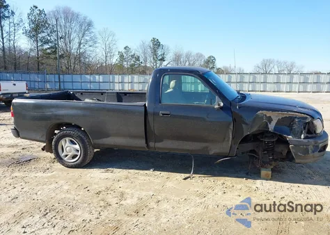 2002 Toyota Tundra z USA, uszkodzony, nr VIN 5TBJN32182S232593